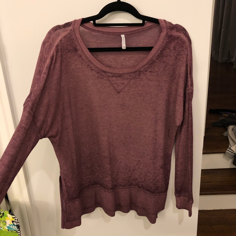 wine color long sleeve top